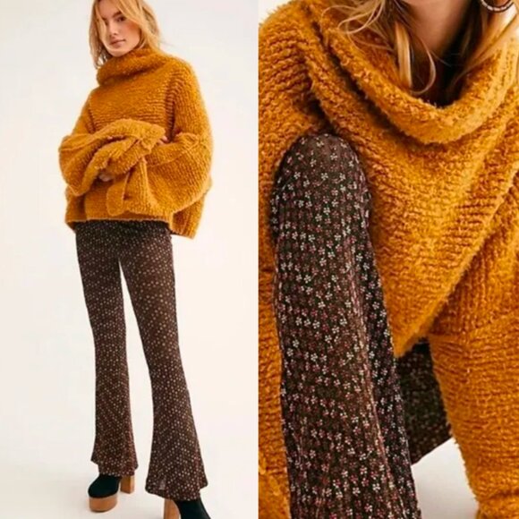 ☀️ FREE PEOPLE Brown Ditzy Floral Flared Pants Party Pull On Metallic Small Boho - Picture 1 of 6